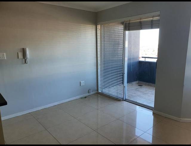 2 BEDROOM PROPERTY TO RENT IN SALT RIVER